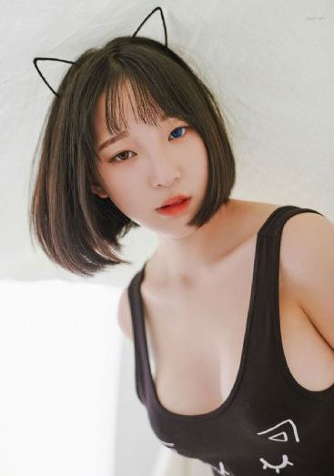 大胸媳妇