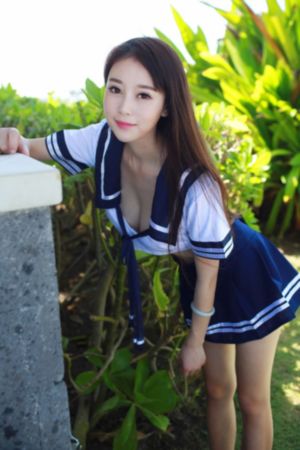 大胸喂奶秘书3p高h