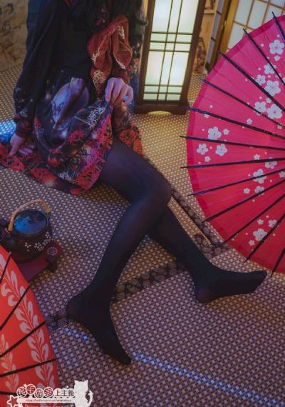 按摩店的激情
