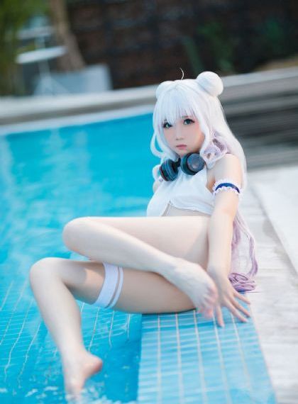 美女的胸100%露出无遮挡
