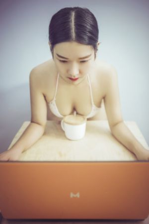 人生莫如初相见