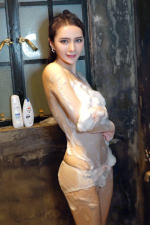 教练把舌头伸入我下身视频