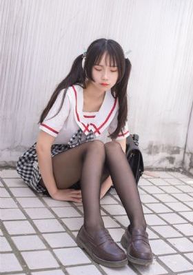 蜜桃网站在线观看